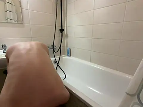 czruz online show from 16, 4, 2026