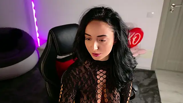 Snapshot of KatherineRyder chatting on 18, 10, 2025 KatherineRyder online show from 18, 10, 2025