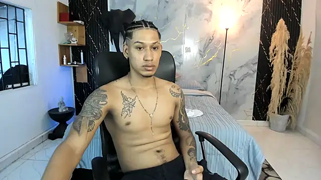 Snapshot of slim_master12 chatting on 24, 6, 2026 slim master12 online show from 24, 6, 2026