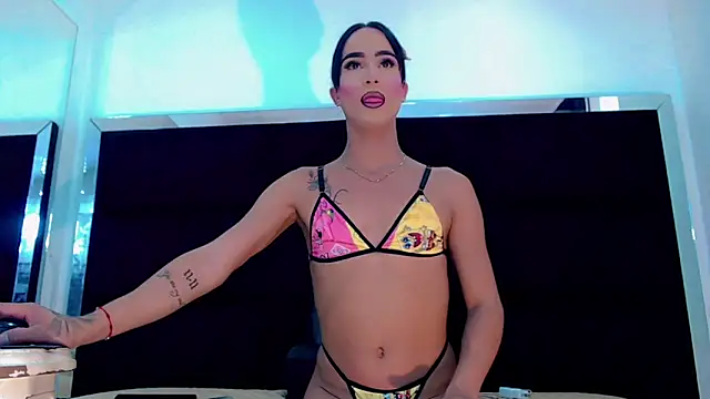 PriscilaRainbow online show from 26, 4, 2026