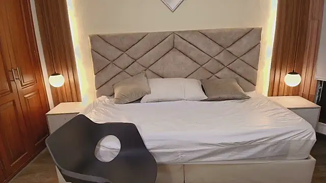 Raquel jones online show from 7, 3, 2026