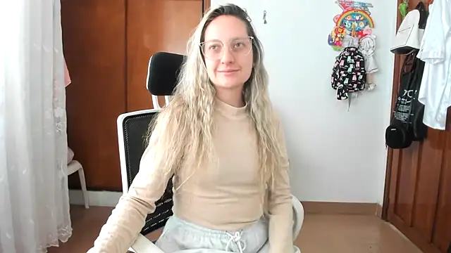 Adele johnsonn1 online show from 20, 10, 2025