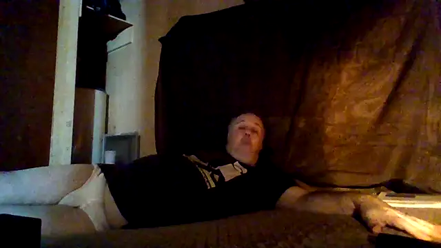 Nightshade7712 online show from 22, 10, 2025