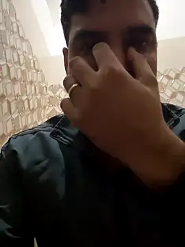 Snapshot of bull_4hottie chatting on 1, 12, 2025 bull 4hottie online show from 1, 12, 2025