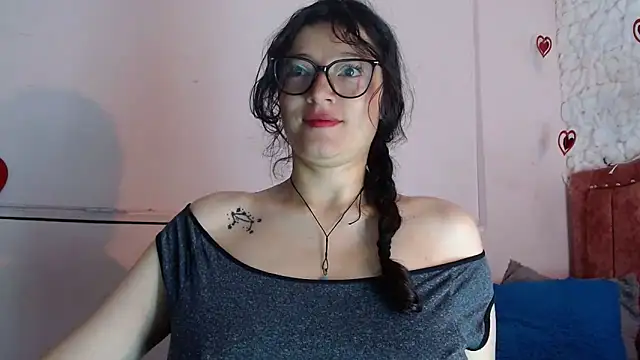 Snapshot of lunazulsj chatting on 10, 3, 2025 lunazulsj online show from 10, 3, 2025