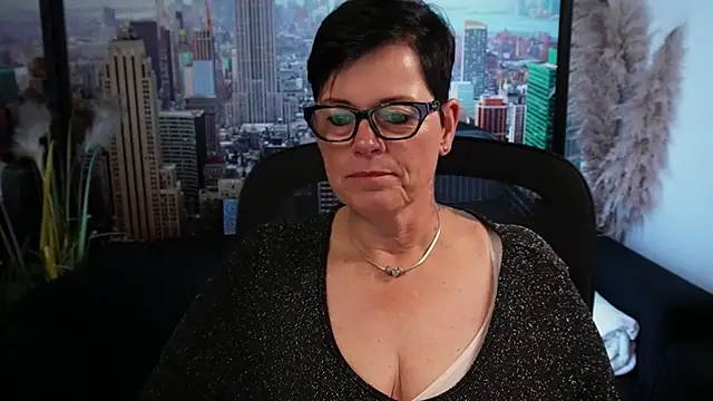 ninarandmann online show from 1, 11, 2025