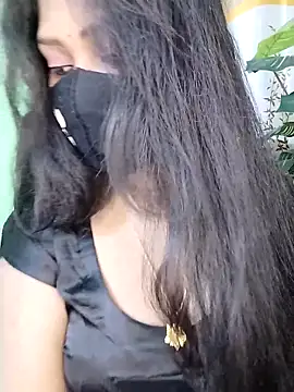 Idhika Paul online show from 20, 12, 2025