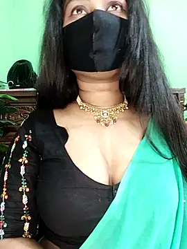 Idhika Paul online show from 31, 1, 2026