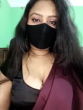 Idhika Paul online show from 17, 3, 2026