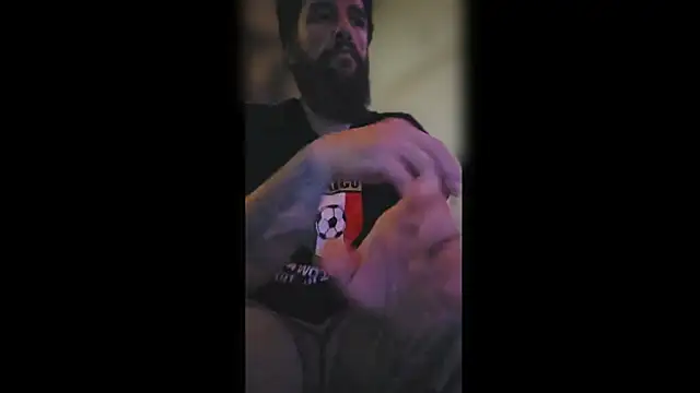 Armyexhibitionistvet online show from 7, 10, 2025