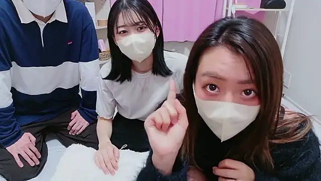 ayu yu xo online show from 26, 2, 2026