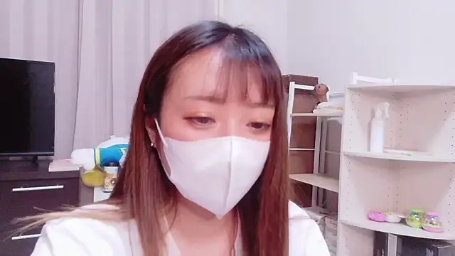 Snapshot of ayu_yu_xo chatting on 14, 5, 2026 ayu yu xo online show from 14, 5, 2026