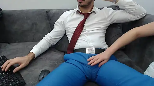 Naughtb0y online show from 16, 12, 2025