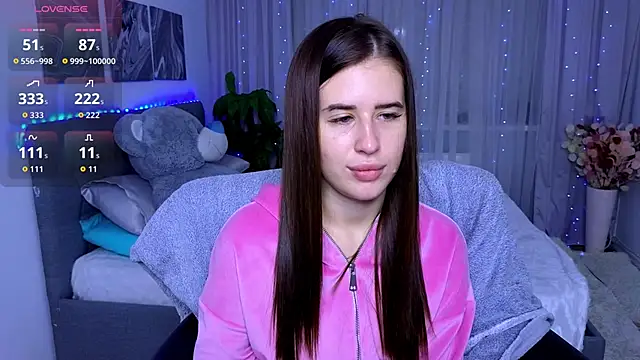 Snapshot of Milkissss chatting on 30, 9, 2025 Milkissss online show from 30, 9, 2025