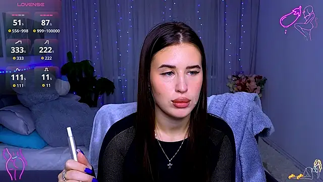 Snapshot of Milkissss chatting on 1, 10, 2025 Milkissss online show from 1, 10, 2025