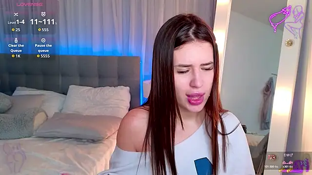 Snapshot of Milkissss chatting on 3, 12, 2025 Milkissss online show from 3, 12, 2025