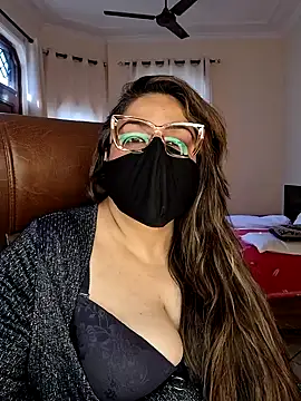 SEXY-Sardarni online show from 9, 2, 2025