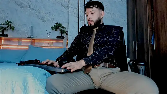 bruno woods online show from 6, 12, 2024