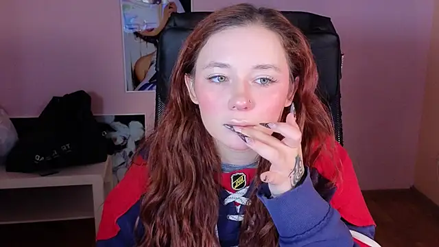 carolina elf online show from 20, 12, 2024