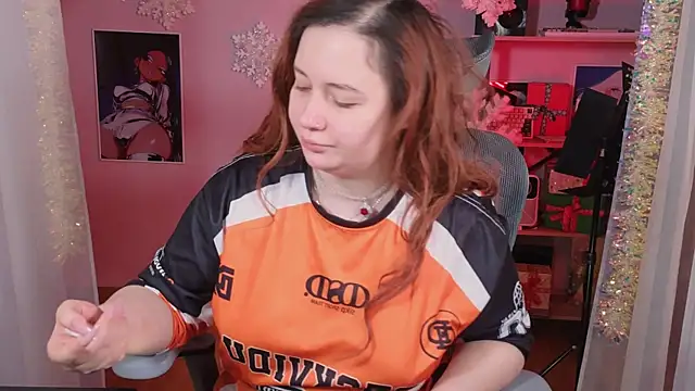 Snapshot of carolina_elf chatting on 11, 1, 2026 carolina elf online show from 11, 1, 2026