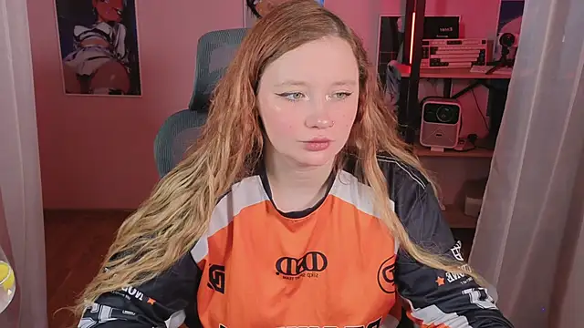 Snapshot of carolina_elf chatting on 3, 3, 2026 carolina elf online show from 3, 3, 2026