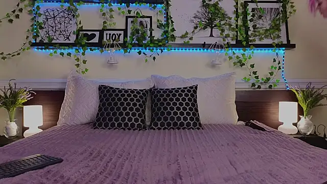 Snapshot of Katya_Zaitseva chatting on 27, 2, 2025 Katya Zaitseva online show from 27, 2, 2025