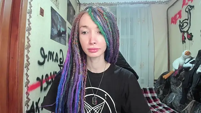 Roxy Silver online show from 23, 1, 2025