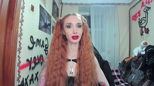 Roxy Silver online show from 23, 2, 2025