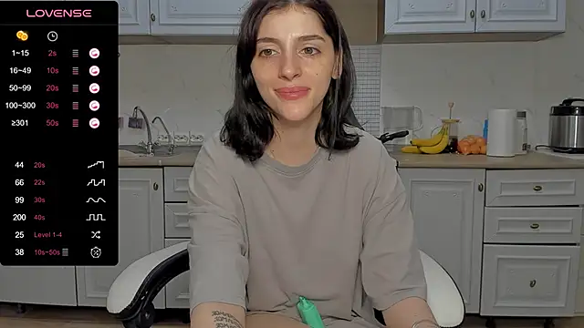 Snapshot of broosnica1 chatting on 27, 12, 2024 broosnica1 online show from 27, 12, 2024