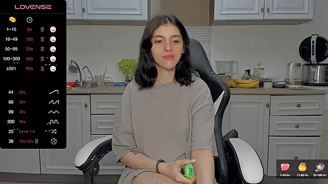 Snapshot of broosnica1 chatting on 24, 1, 2025 broosnica1 online show from 24, 1, 2025