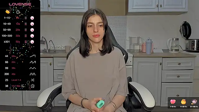 Snapshot of broosnica1 chatting on 7, 2, 2025 broosnica1 online show from 7, 2, 2025