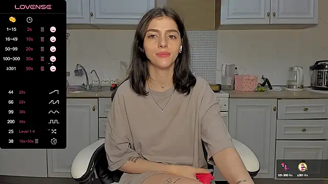 Snapshot of broosnica1 chatting on 23, 2, 2025 broosnica1 online show from 23, 2, 2025