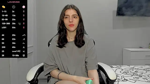 Snapshot of broosnica1 chatting on 17, 9, 2025 broosnica1 online show from 17, 9, 2025