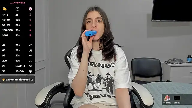 Snapshot of broosnica1 chatting on 19, 11, 2025 broosnica1 online show from 19, 11, 2025