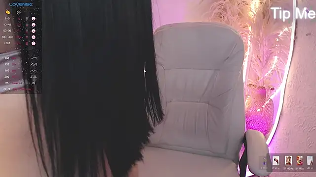 ViolettaHotLatin  online show from 9, 1, 2026