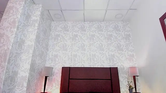 xenia golden online show from 5, 12, 2025