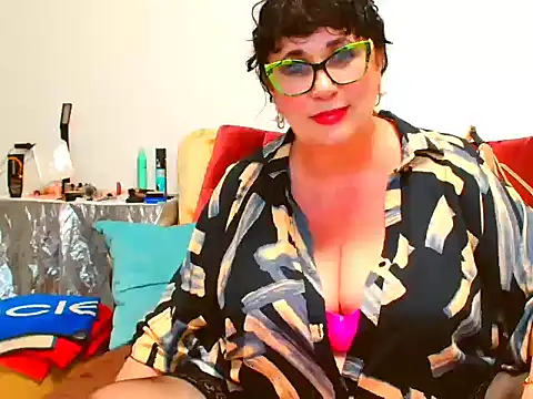 Snapshot of Olvia7985 chatting on 5, 6, 2026 Olvia7985 online show from 5, 6, 2026
