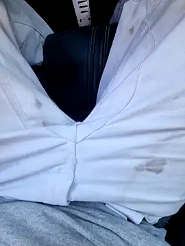 Snapshot of robertilevis chatting on 19, 3, 2025 robertilevis online show from 19, 3, 2025