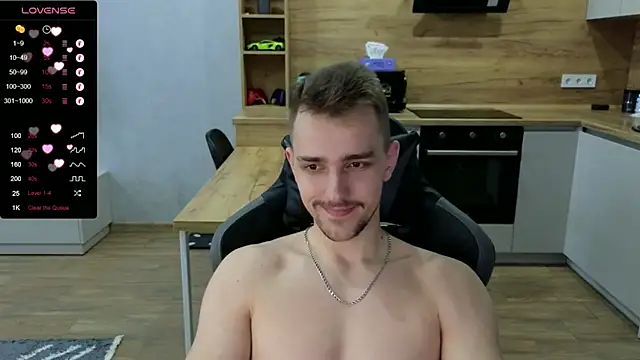 Larstar01 online show from 12, 1, 2025