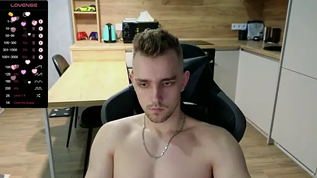 Larstar01 online show from 4, 2, 2025