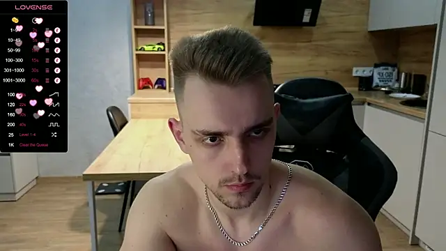 Larstar01 online show from 6, 2, 2025