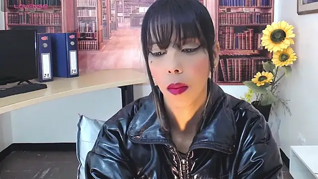 Snapshot of Catalella_Ar chatting on 25, 10, 2025 Catalella Ar online show from 25, 10, 2025