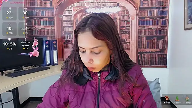 Snapshot of Catalella_Ar chatting on 23, 12, 2025 Catalella Ar online show from 23, 12, 2025