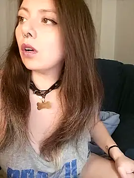 Kimiechanuwu online show from 15, 11, 2025