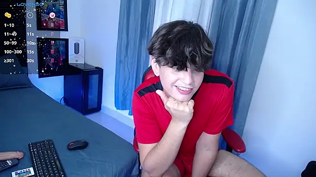 Snapshot of andyboy- chatting on 19, 12, 2024 andyboy- online show from 19, 12, 2024