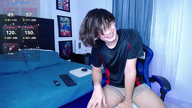 Snapshot of andyboy- chatting on 9, 9, 2025 andyboy- online show from 9, 9, 2025