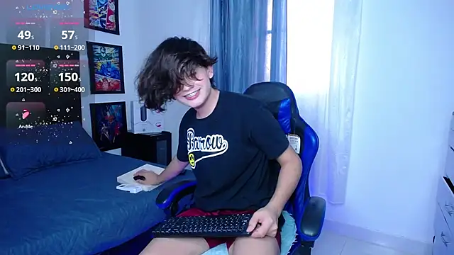 Snapshot of andyboy- chatting on 20, 9, 2025 andyboy- online show from 20, 9, 2025