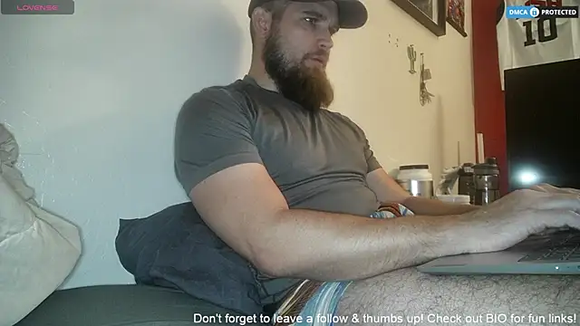 Snapshot of dikdowndaddy chatting on 7, 8, 2026 dikdowndaddy online show from 7, 8, 2026