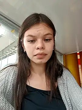 Violeta 12- online show from 28, 12, 2024