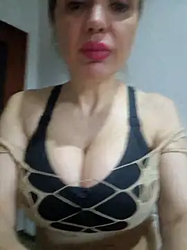 eva ragazzadolce online show from 2, 3, 2025